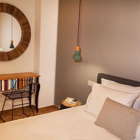Central Comfy Modern Flat 2 Bedrooms 2 Bathrooms アテネ エクステリア 写真