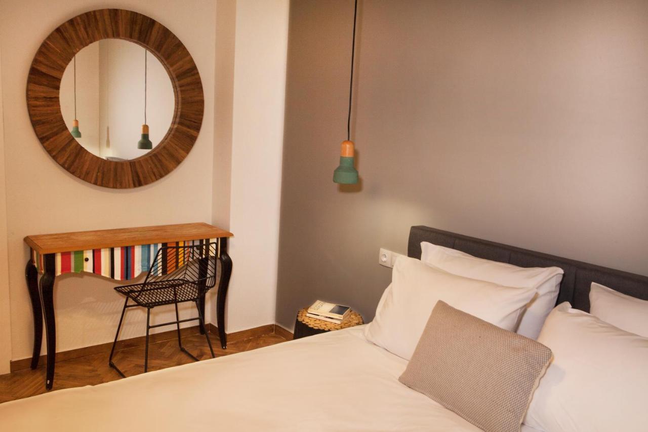 Central Comfy Modern Flat 2 Bedrooms 2 Bathrooms アテネ エクステリア 写真