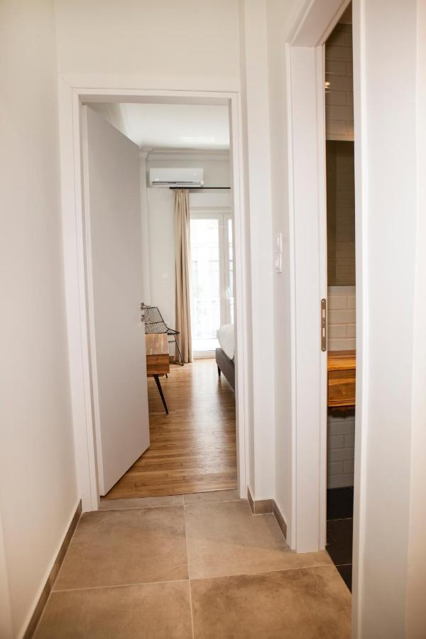 Central Comfy Modern Flat 2 Bedrooms 2 Bathrooms アテネ エクステリア 写真